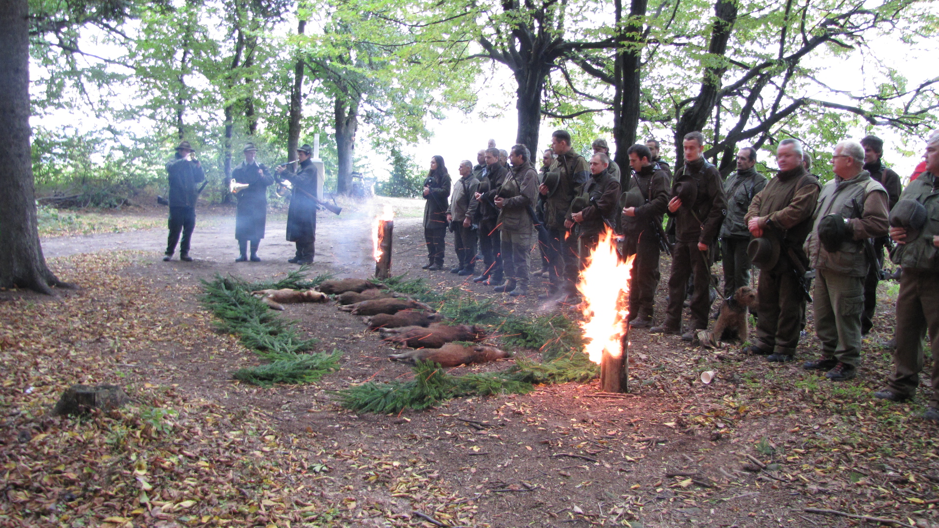 Naháňka Bílý kříž 2010 svěcení . (1)